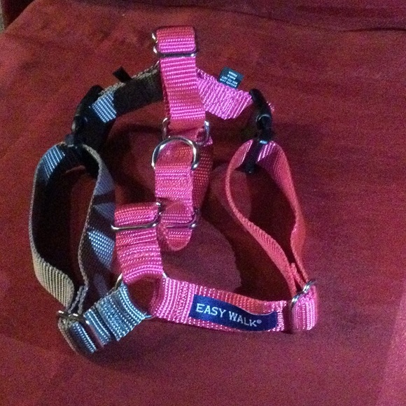 Petsafe Easy Walk Dog Harness, No Pull Dog Harness - Picture 2 of 5